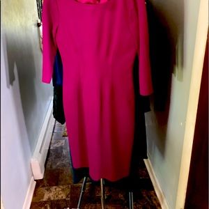 Elie Tahari  three quarter sleeve dress